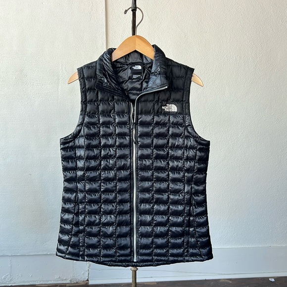 The North Face Jackets & Blazers - The Northface Thermoball Puffer Vest Womens Medium